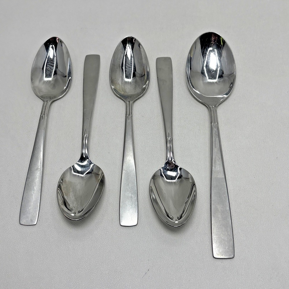 Oneida Satin‎ Accent Lot of 5 6"Teaspoons 1 Soup Spoon Stainless USA Flatware